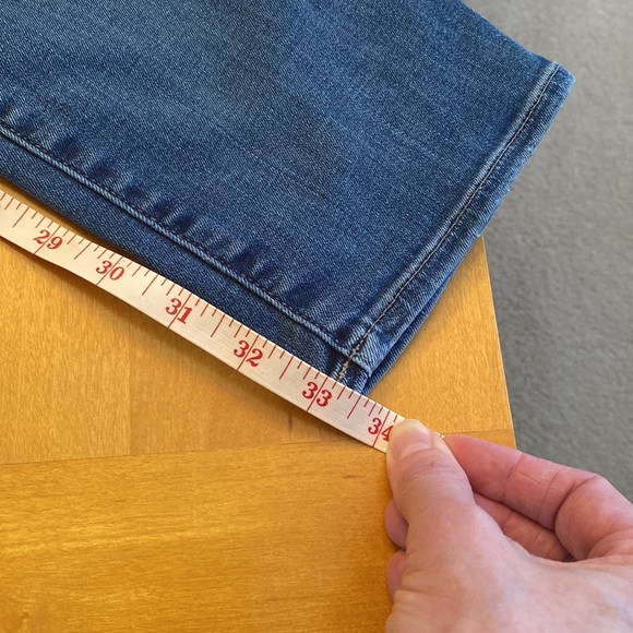 Gap Slim Straight Size 29 Tall - Picture 8 of 9